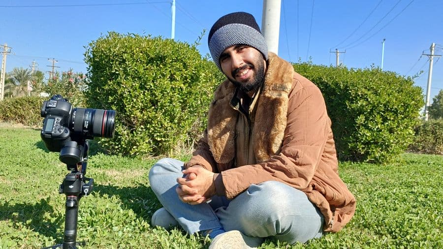 تصویر با کیفیت شماره 10- هنرمند شهید علیرضا غرباوی